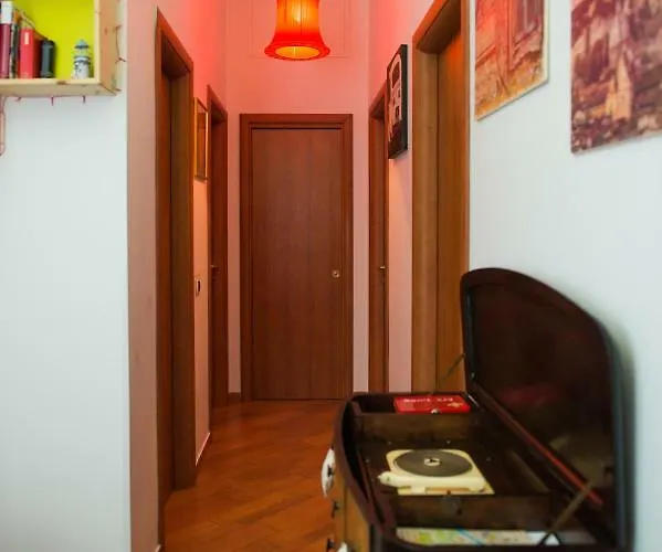 Guest Art Bed & Breakfast